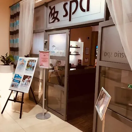 Апартаменти Arka Spa Apartament Plaza *